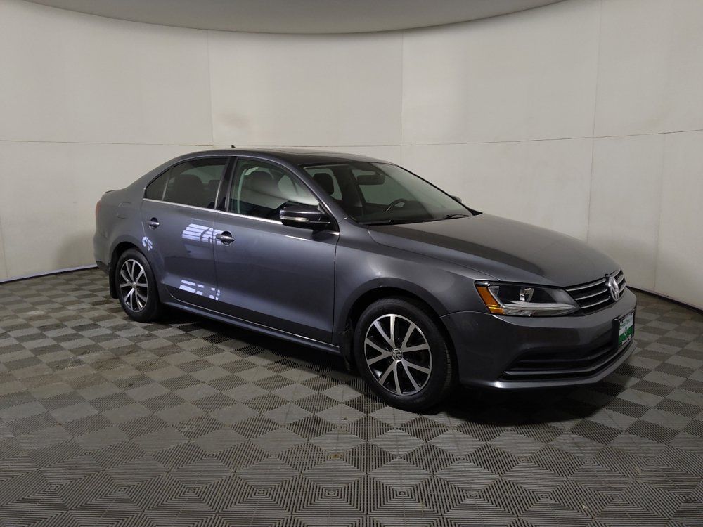 Used 2017 Volkswagen Jetta SE FWD image 11