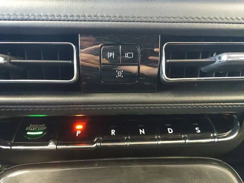 Certified 2023 Lincoln Nautilus Reserve AWD/4WD image 21