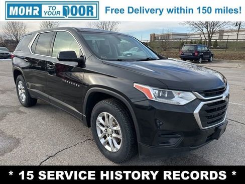 Used 2020 Chevrolet Traverse LS image 3