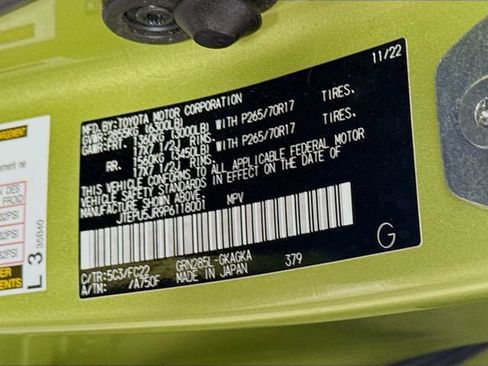 Certified 2023 Toyota 4Runner TRD Off-Road image 30