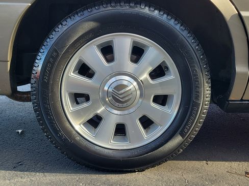 Used 2004 Mercury Grand Marquis LS image 5