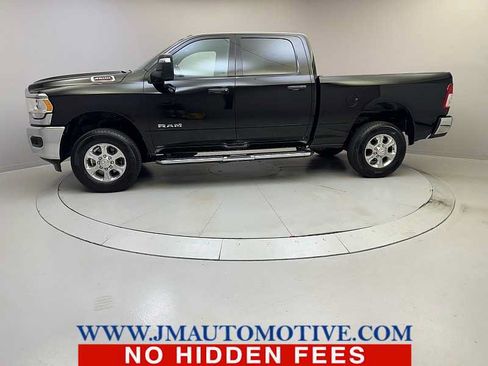 Used 2024 RAM 2500 Big Horn AWD/4WD image 2