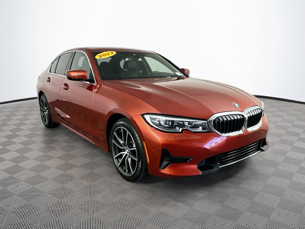 Used 2022 BMW 330i xDrive Sedan AWD/4WD image 3
