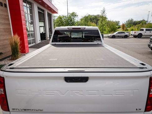 Used 2023 Chevrolet Silverado 3500 LT w/ All Star Edition AWD/4WD image 6