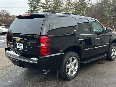 Used 2014 Chevrolet Tahoe LTZ image 29