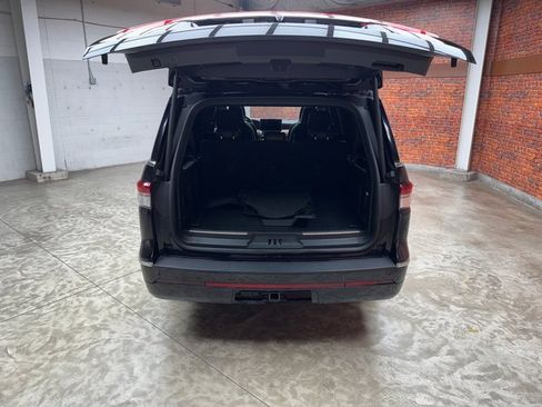 Used 2023 Lincoln Navigator L Reserve image 27