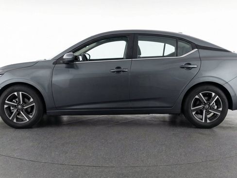 Used 2025 Nissan Sentra SV FWD image 5