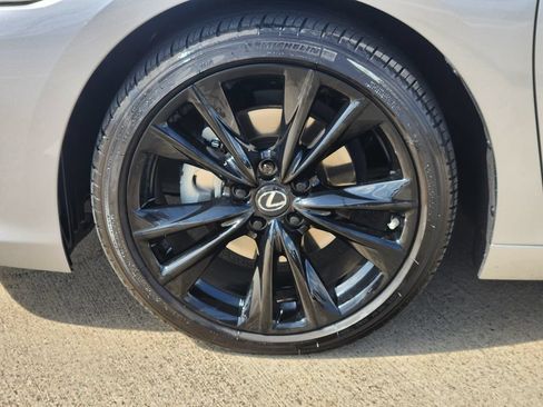 Used 2023 Lexus ES 350 F Sport w/ Accessory Package (Z2) FWD image 10