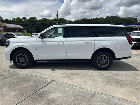 New 2026 Ford Expedition Max Active RWD image 4