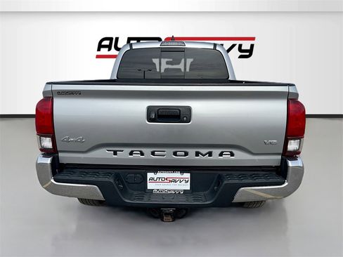 Used 2022 Toyota Tacoma SR5 image 6