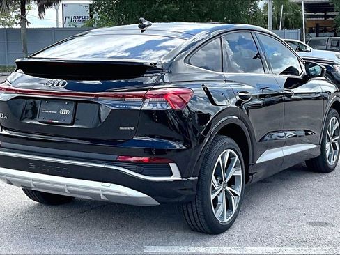 Certified 2023 Audi Q4 e-tron Premium Plus w/ Premium Plus AWD/4WD image 5