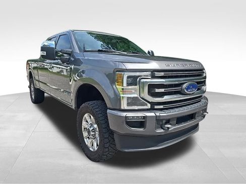 Used 2022 Ford F250 Platinum w/ FX4 Off-Road Package AWD/4WD image 10