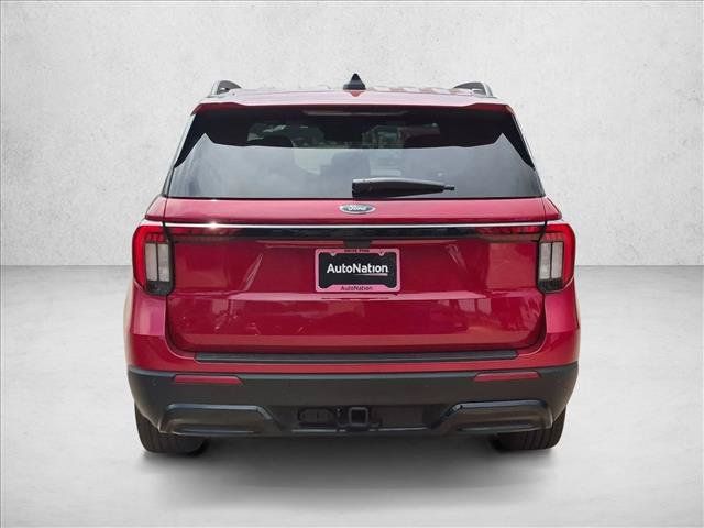 Certified 2025 Ford Explorer ST-Line w/ Premium Package RWD image 7