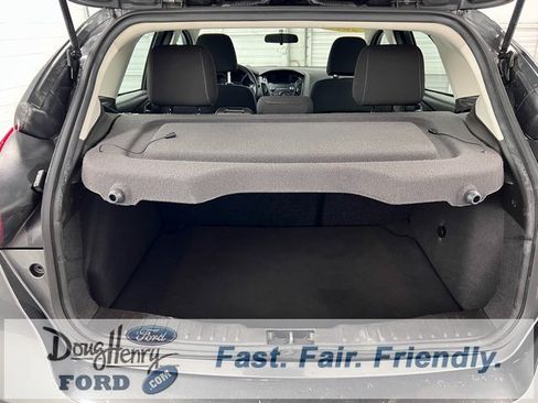 Used 2017 Ford Focus SE image 26