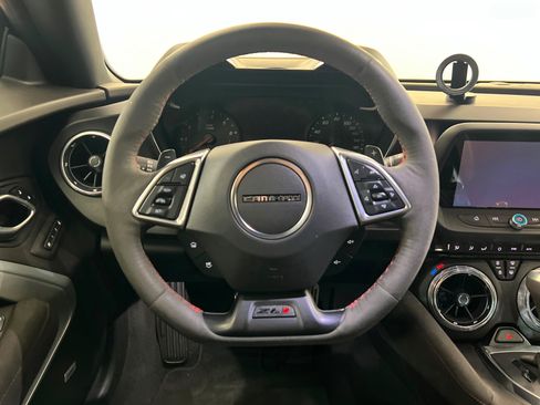 Used 2018 Chevrolet Camaro ZL1 RWD image 13