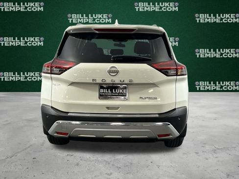 Used 2023 Nissan Rogue Platinum image 10