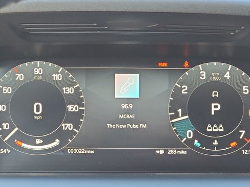 New 2025 Land Rover Discovery Sport S image 19