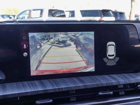 Used 2023 Kia Telluride EX w/ EX Captain's Chair Package image 22