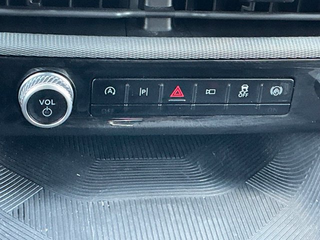Used 2026 Ford Explorer ST-Line AWD/4WD image 34