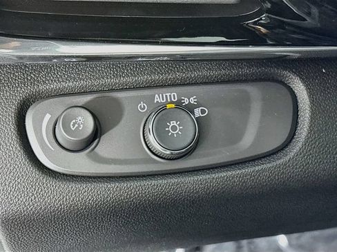 New 2026 Buick Envista Sport Touring w/ Convenience I Package FWD image 10