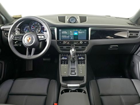 New 2026 Porsche Macan image 20