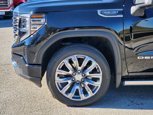 Certified 2023 GMC Sierra 1500 Denali w/ Denali Reserve Package image 8
