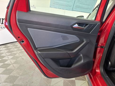 Used 2025 Volkswagen Jetta GLI Autobahn image 20