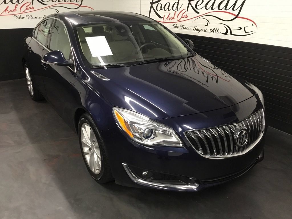 Used 2017 Buick Regal Premium w/ Driver Confidence Package #1 FWD image 2