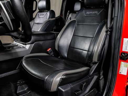 Used 2018 Ford F150 Raptor w/ Equipment Group 802A Luxury AWD/4WD image 30