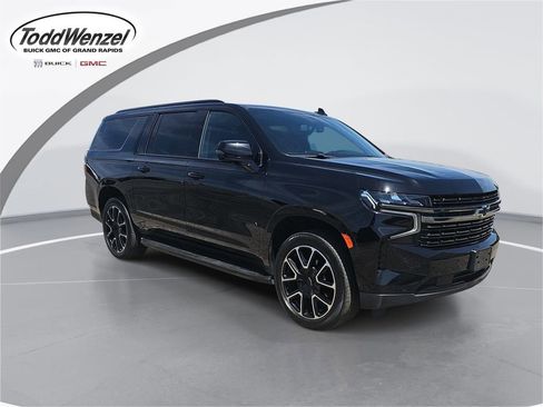 Used 2021 Chevrolet Suburban RST w/ Luxury Package AWD/4WD image 1