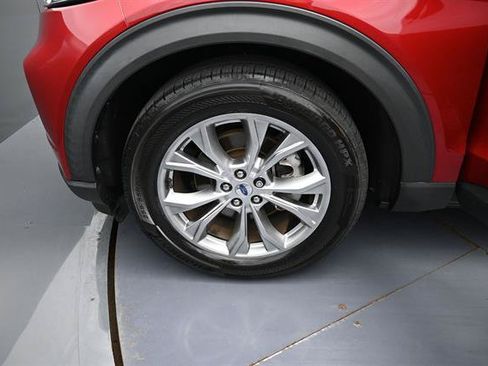 Used 2022 Ford Explorer Limited w/ Equipment Group 301A RWD image 23