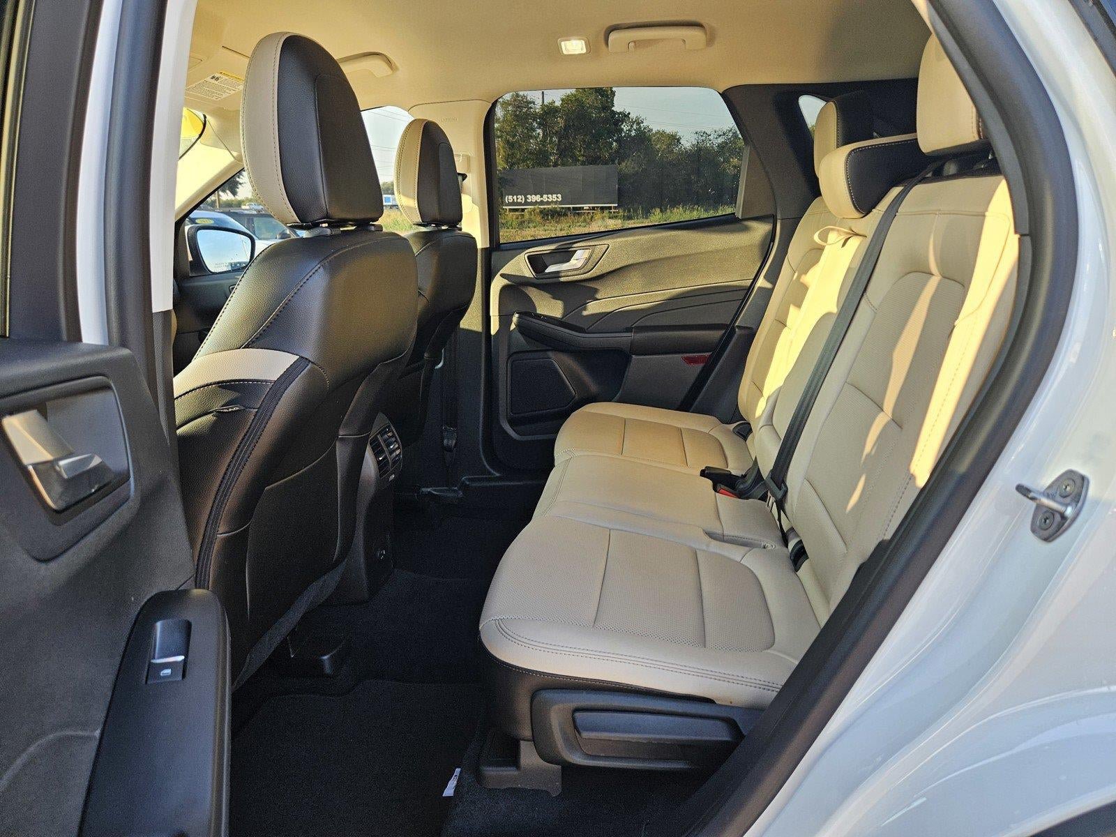 Used 2022 Ford Escape SEL AWD/4WD image 11