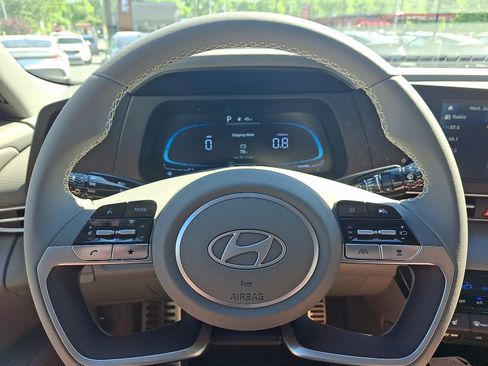 New 2026 Hyundai Elantra SEL Sport Premium FWD image 10