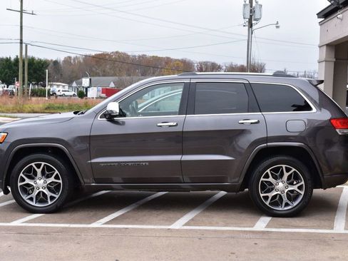 Used 2020 Jeep Grand Cherokee Overland image 5