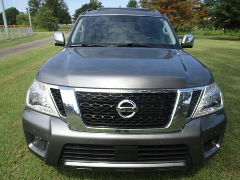 Used 2020 Nissan Armada SL w/ Premium Package image 3