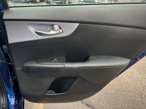 Used 2022 Kia Forte LXS image 26