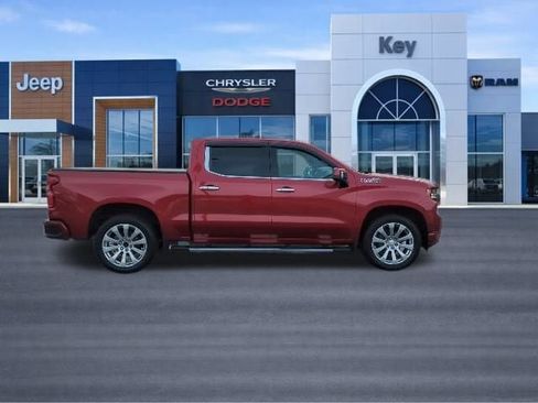 Used 2021 Chevrolet Silverado 1500 High Country w/ Technology Package image 7