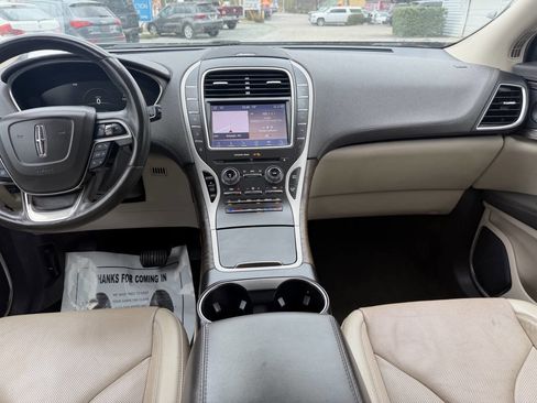 Used 2020 Lincoln Nautilus Reserve image 29