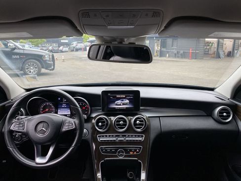 Used 2017 Mercedes-Benz C 300 Sedan image 13