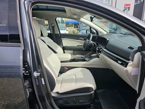 New 2026 Kia Sportage SX Prestige AWD/4WD image 11