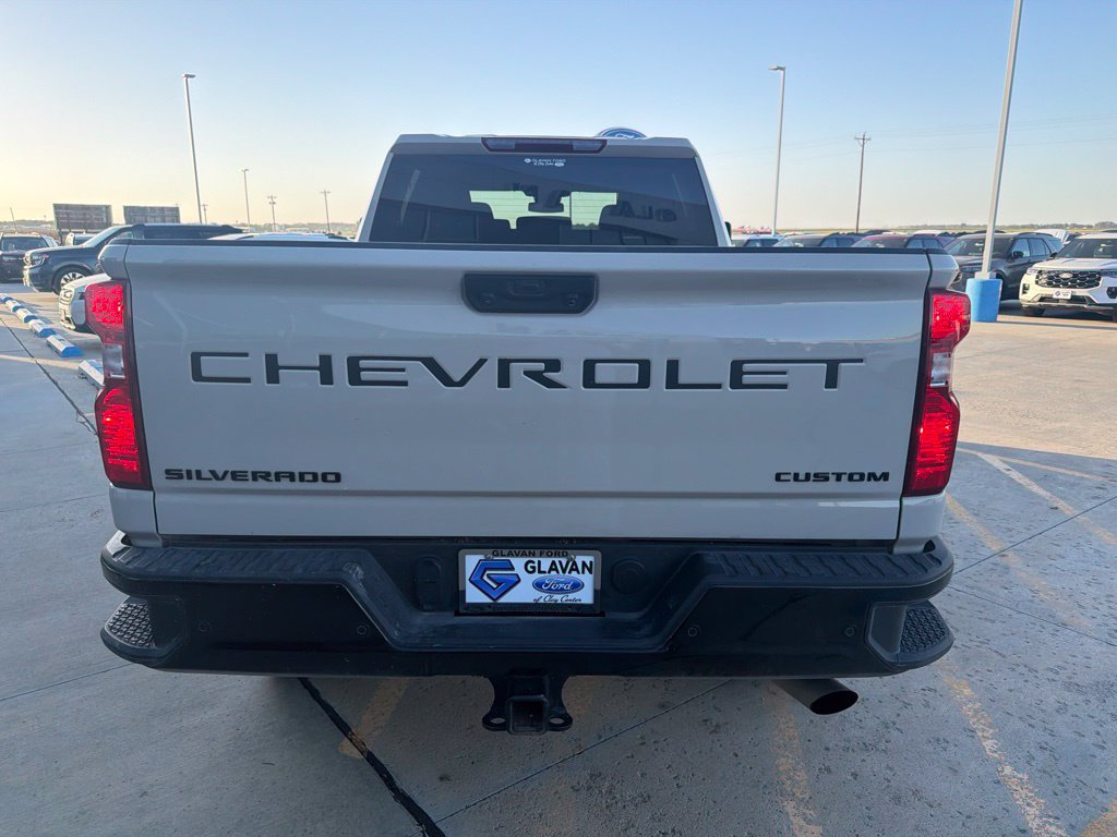 Used 2026 Chevrolet Silverado 2500 Custom AWD/4WD image 7