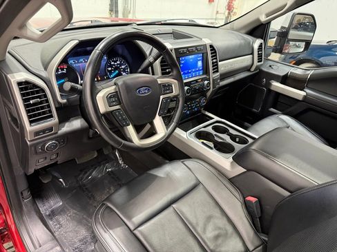 Used 2021 Ford F250 Lariat w/ Lariat Ultimate Package image 28