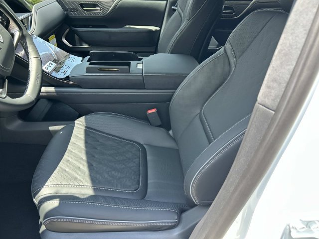 New 2027 INFINITI QX80 Autograph w/ Premium Cargo Package AWD/4WD image 15