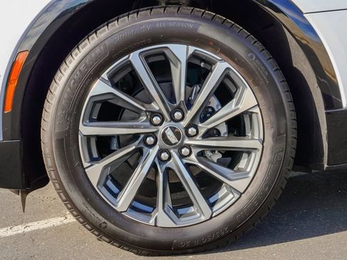 Used 2026 Cadillac Lyriq Sport w/ LPO, Floor Liner Package AWD/4WD image 7
