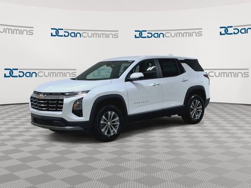 New 2026 Chevrolet Equinox LT w/ Safety and Technology Package AWD/4WD image 5