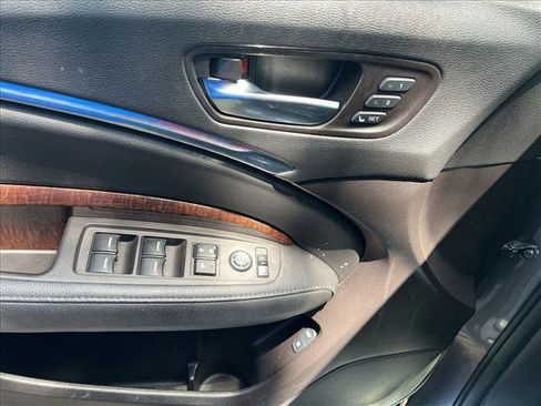 Used 2019 Acura MDX FWD image 10