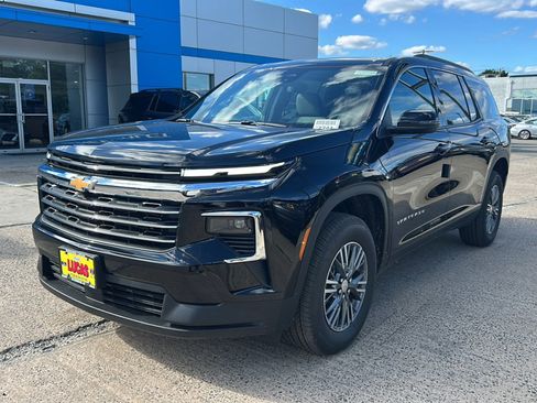 New 2026 Chevrolet Traverse LT w/ LPO, Floor Liner Package AWD/4WD image 4