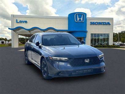 New 2025 Honda Accord SE
