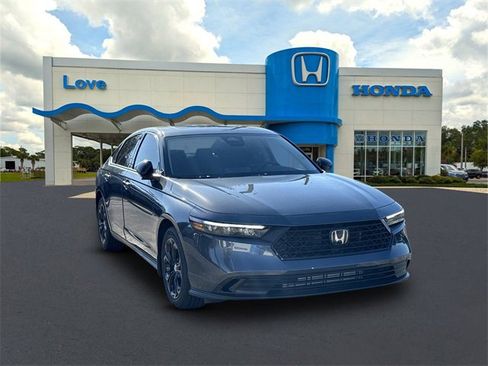 New 2025 Honda Accord SE image 1