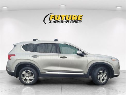 Used 2022 Hyundai Santa Fe SEL image 3